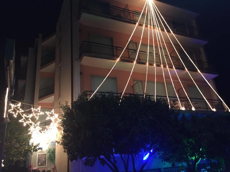 Hotel Capri Diano Marina Exterior photo